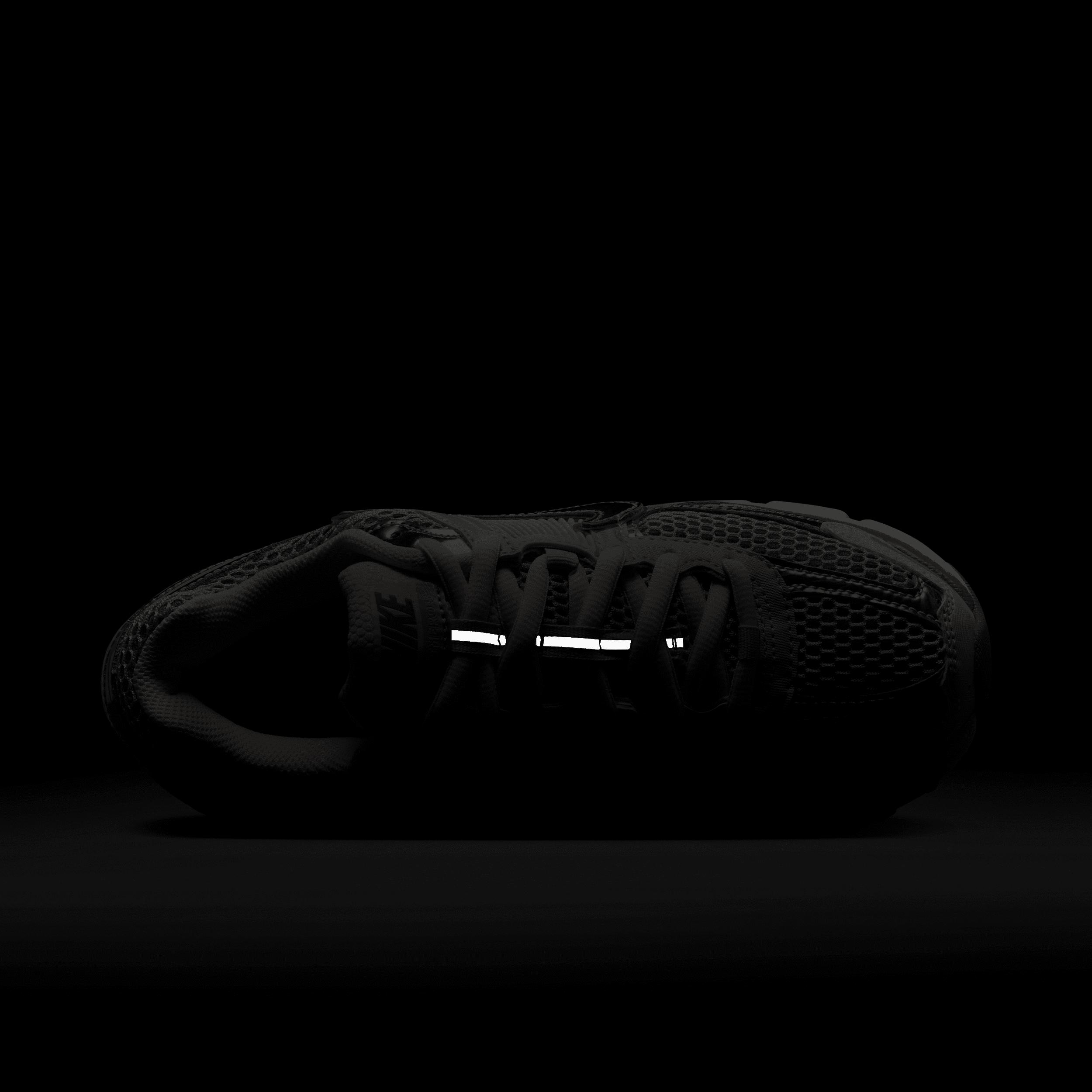 Nike Womens Zoom Vomero 5 Shoes with Reflective Accents | FJ2028-104 Product Image