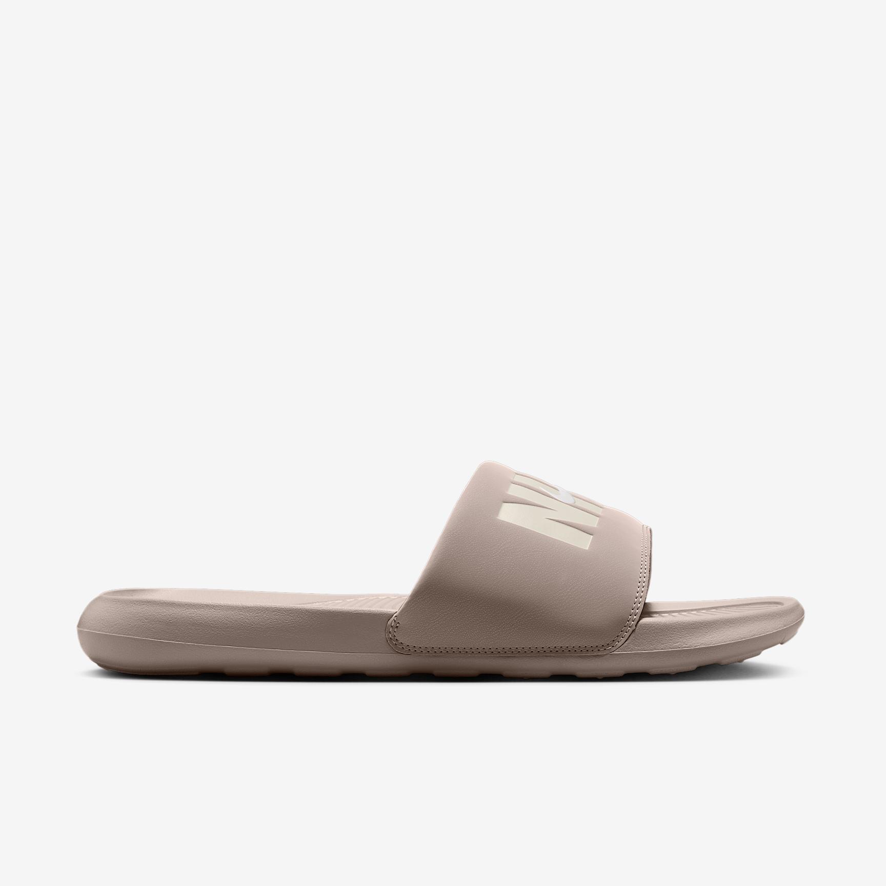 Nike Mens Victori One SE Slides | HQ2124-400 Product Image