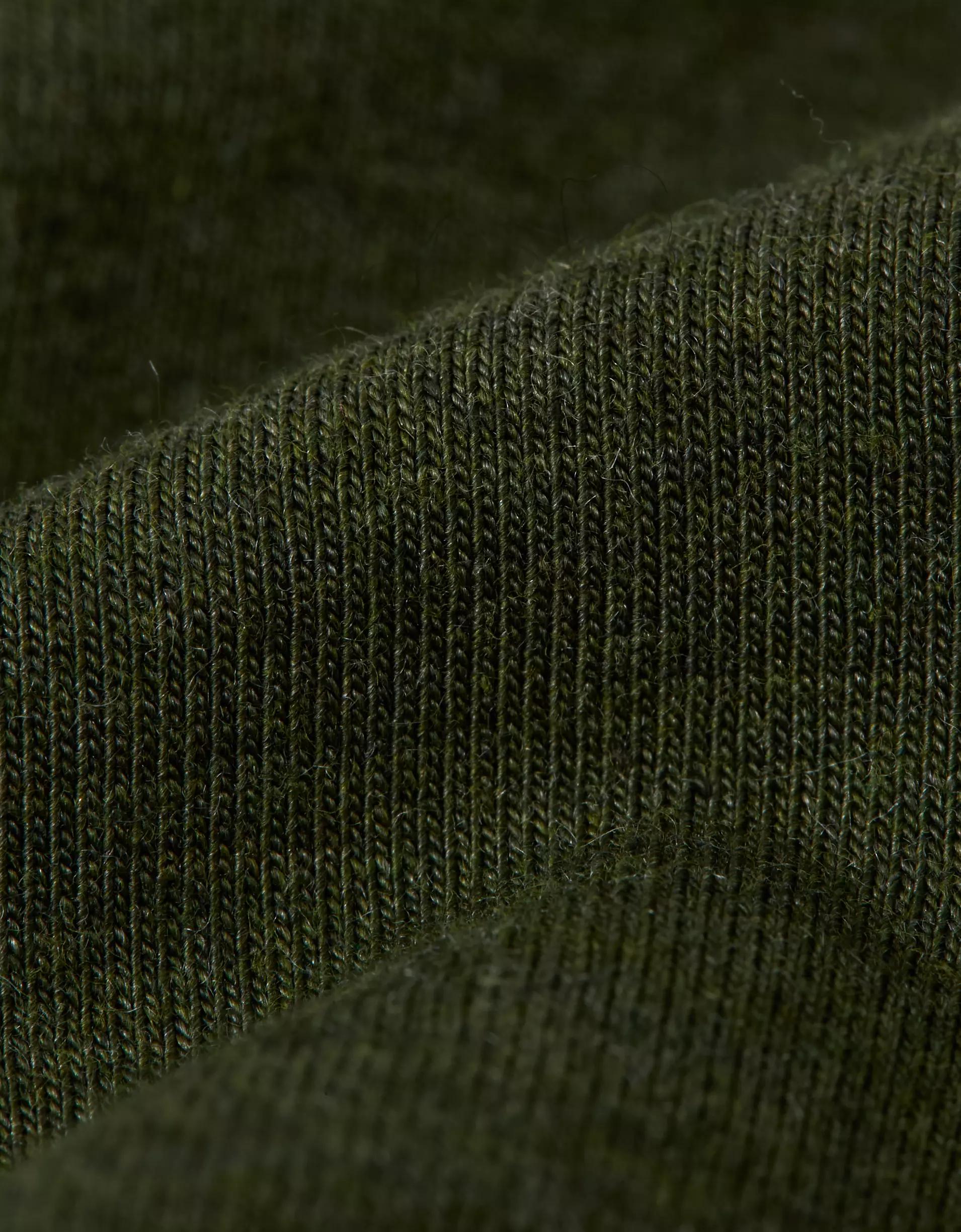 AEO Men's Floral 6" Classic Boxer Brief Product Image