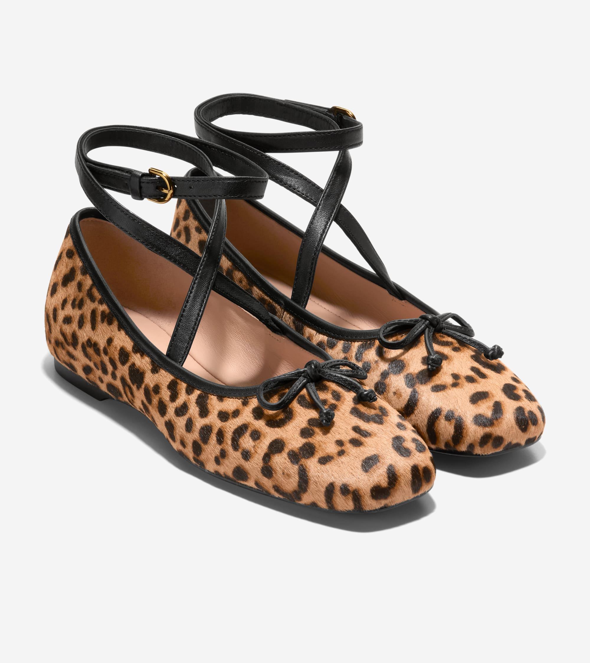 Women's Daniella Chain Shoulder Bag Product Image