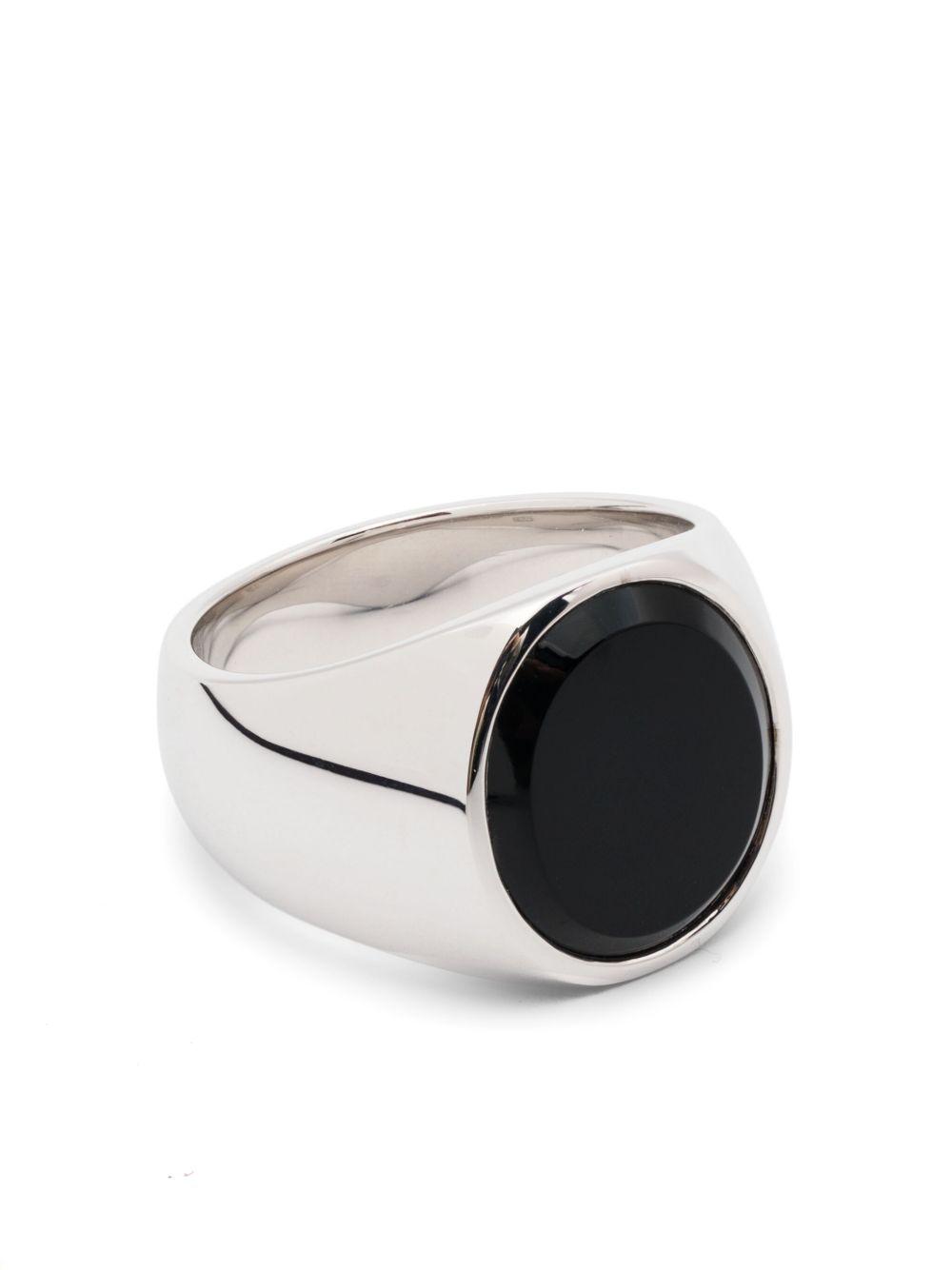 Oval polished onyx ring Product Image