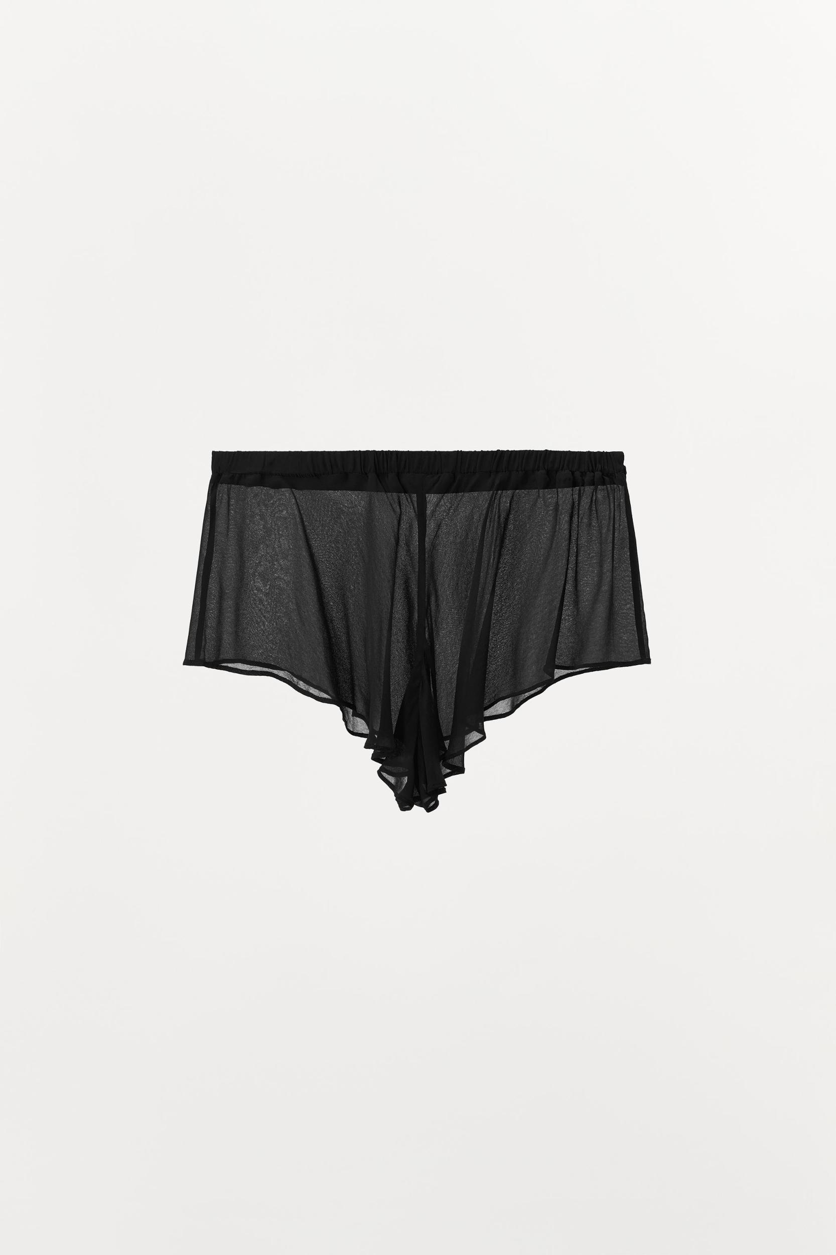 CROCHET TRIM SHORTS Product Image