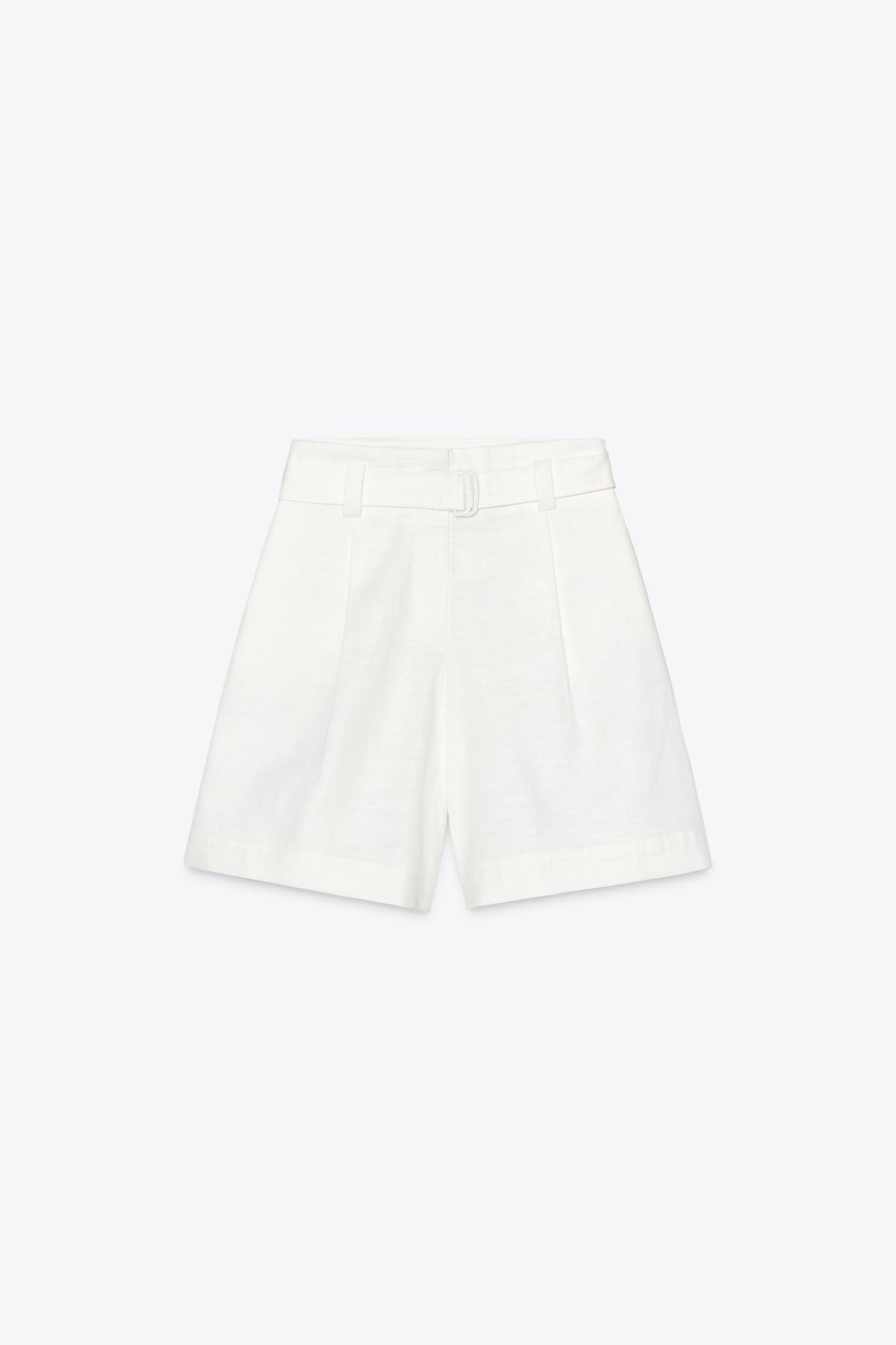 BELTED BERMUDA SHORTS Product Image