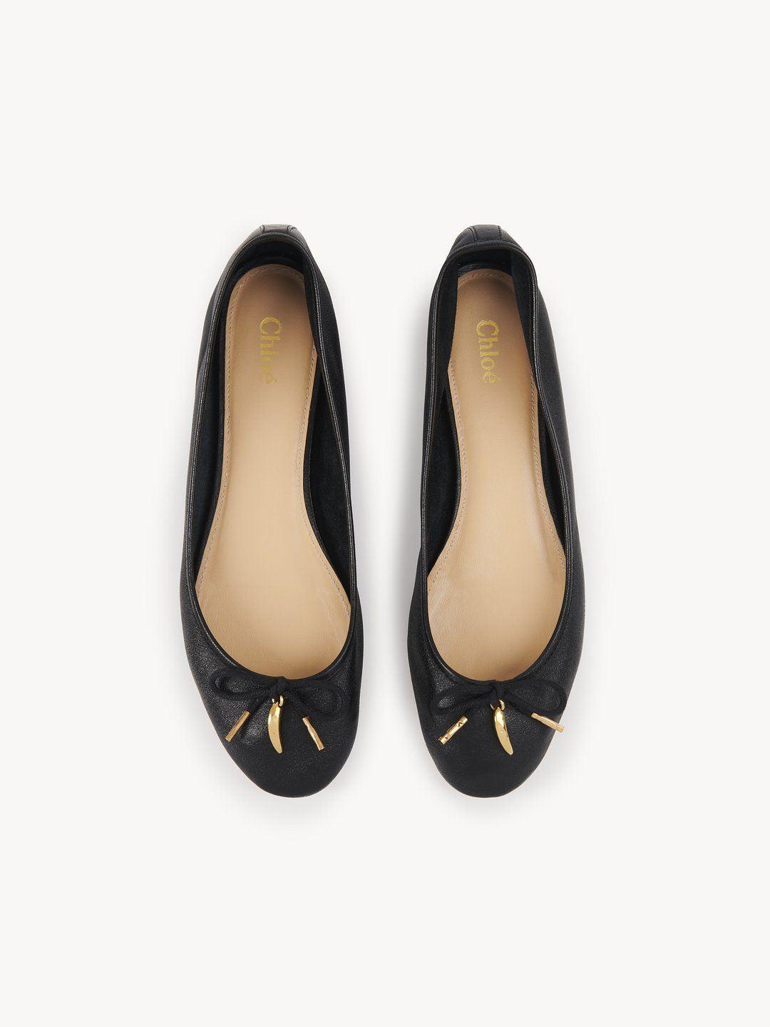CHLOÉ Bow Detail Round Toe Flat Sole Ballerina Shoes In Black Product Image