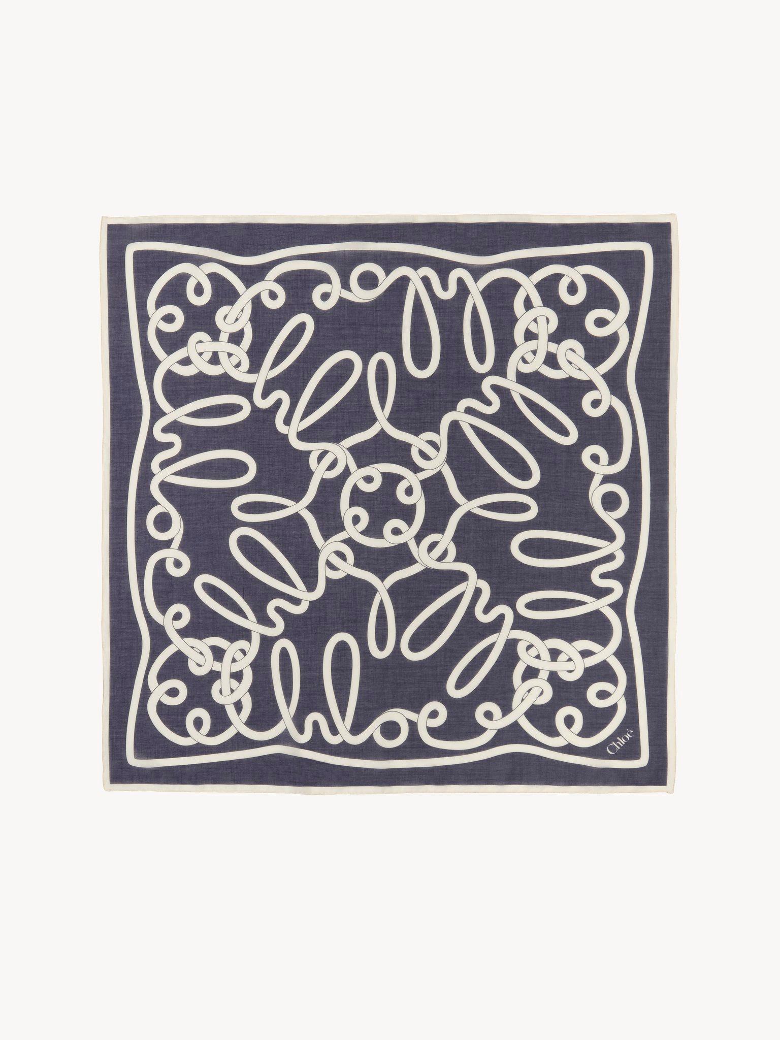 The Chloé Iconic Print scarf in cotton & silk Product Image