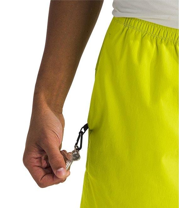 The North Face Class V Pathfinder Vibrant 7#double; Shorts Product Image