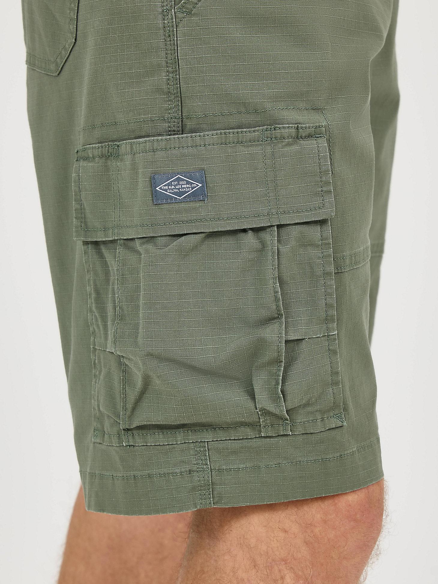 Men's Extreme Motion Carolina Ripstop Cargo Short | Men's Shorts | Lee® Product Image