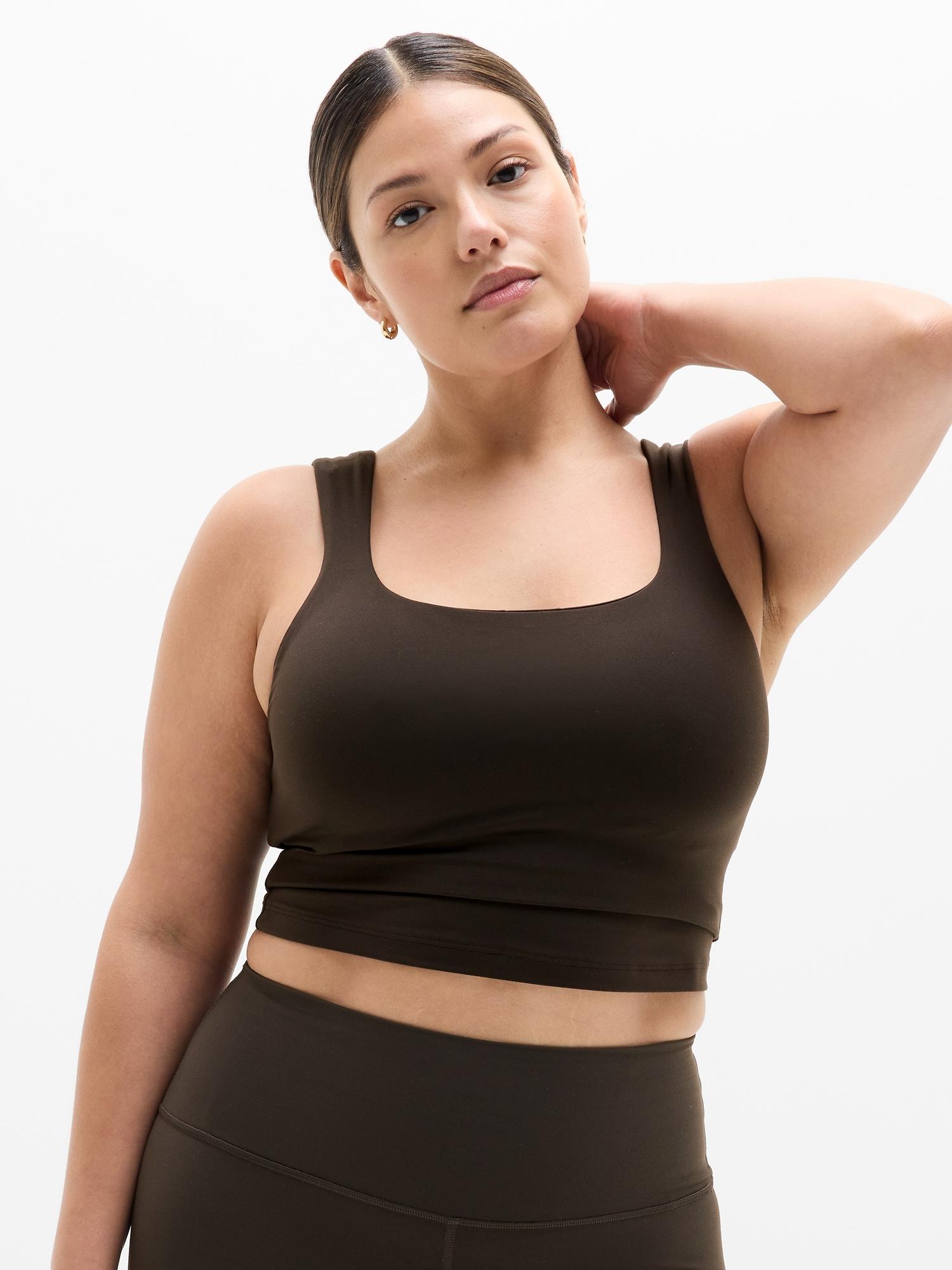 Transcend Square Neck Crop Sports Bra D-DD Product Image