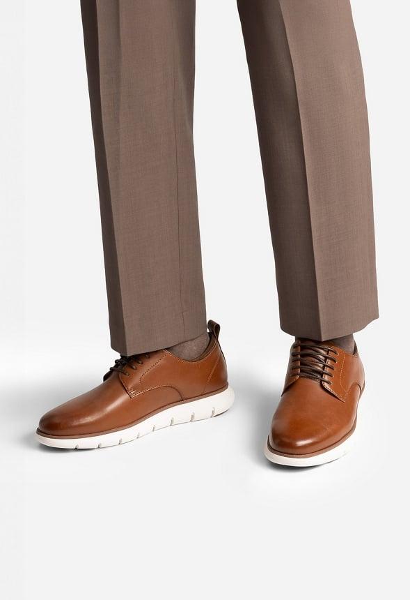 Men's Comfortable Casual Work Shoe Product Image