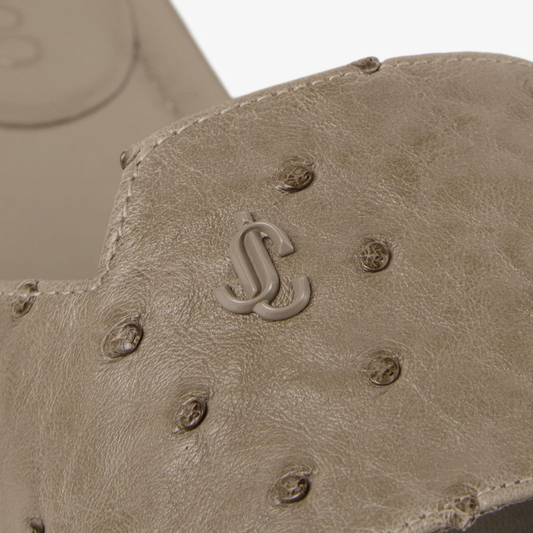 Dina Flat Product Image