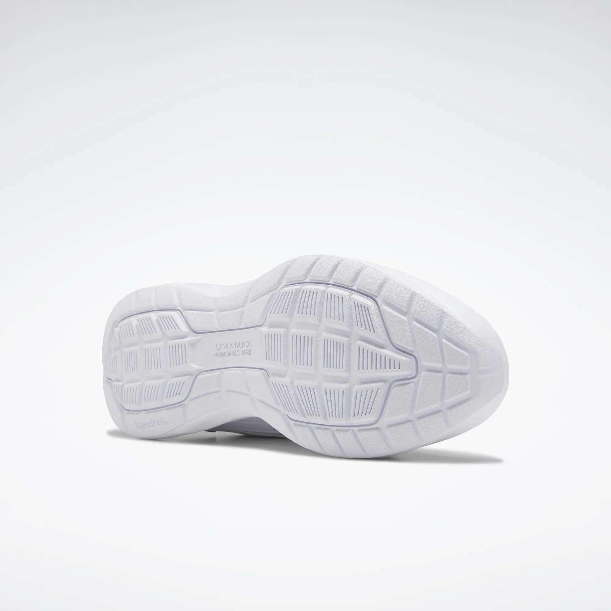 Women's Walk Ultra 7 DMX Max Walking Shoes Female Product Image