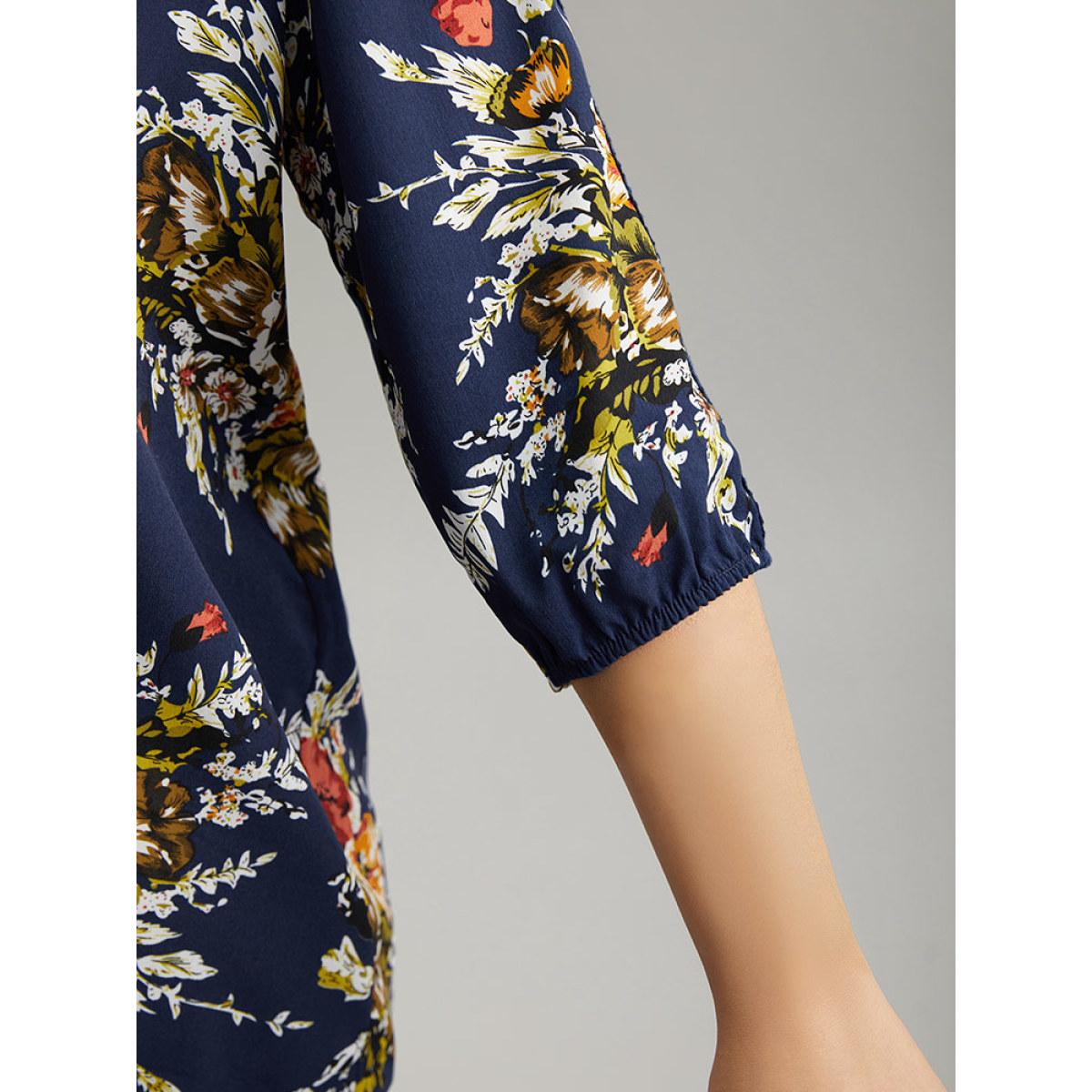 Plus Size Indigo Floral Print Notched Elastic Cuffs Blouse Women Elegant Elbow-length sleeve V-neck Dailywear Blouses BloomChic 30/6X Product Image