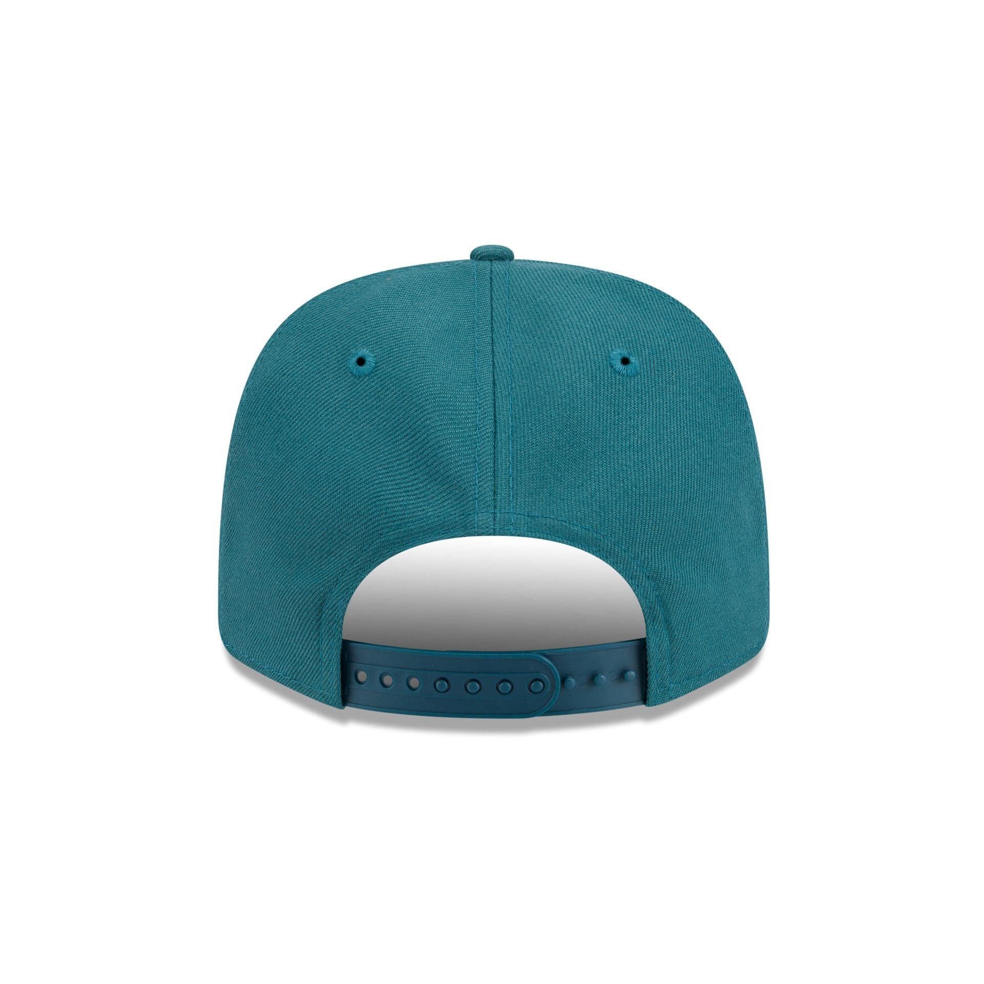 Atlanta Braves St. Patrick's Day 2025 9SEVENTY Stretch-Snap Hat Male Product Image