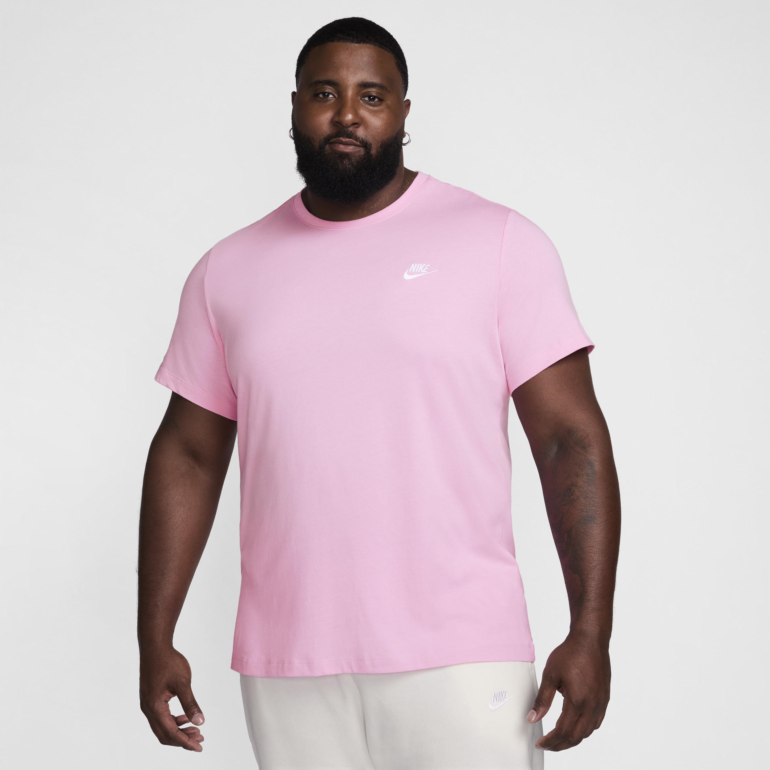 Nike Sportswear Club Men's T-Shirt Product Image
