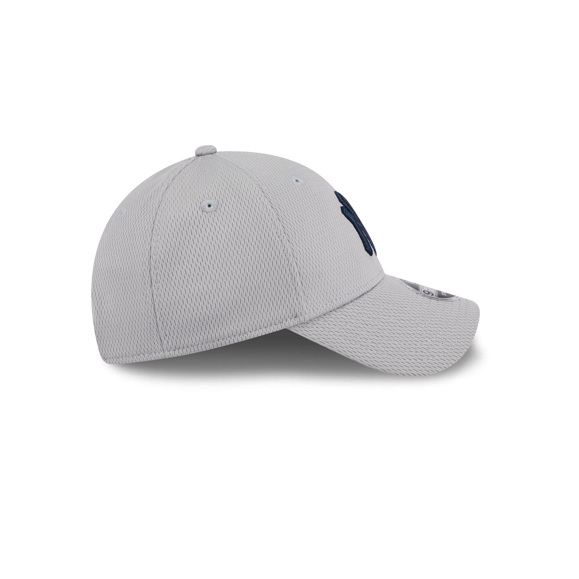 New York Yankees Gray 9FORTY Stretch-Snap Hat Male Product Image