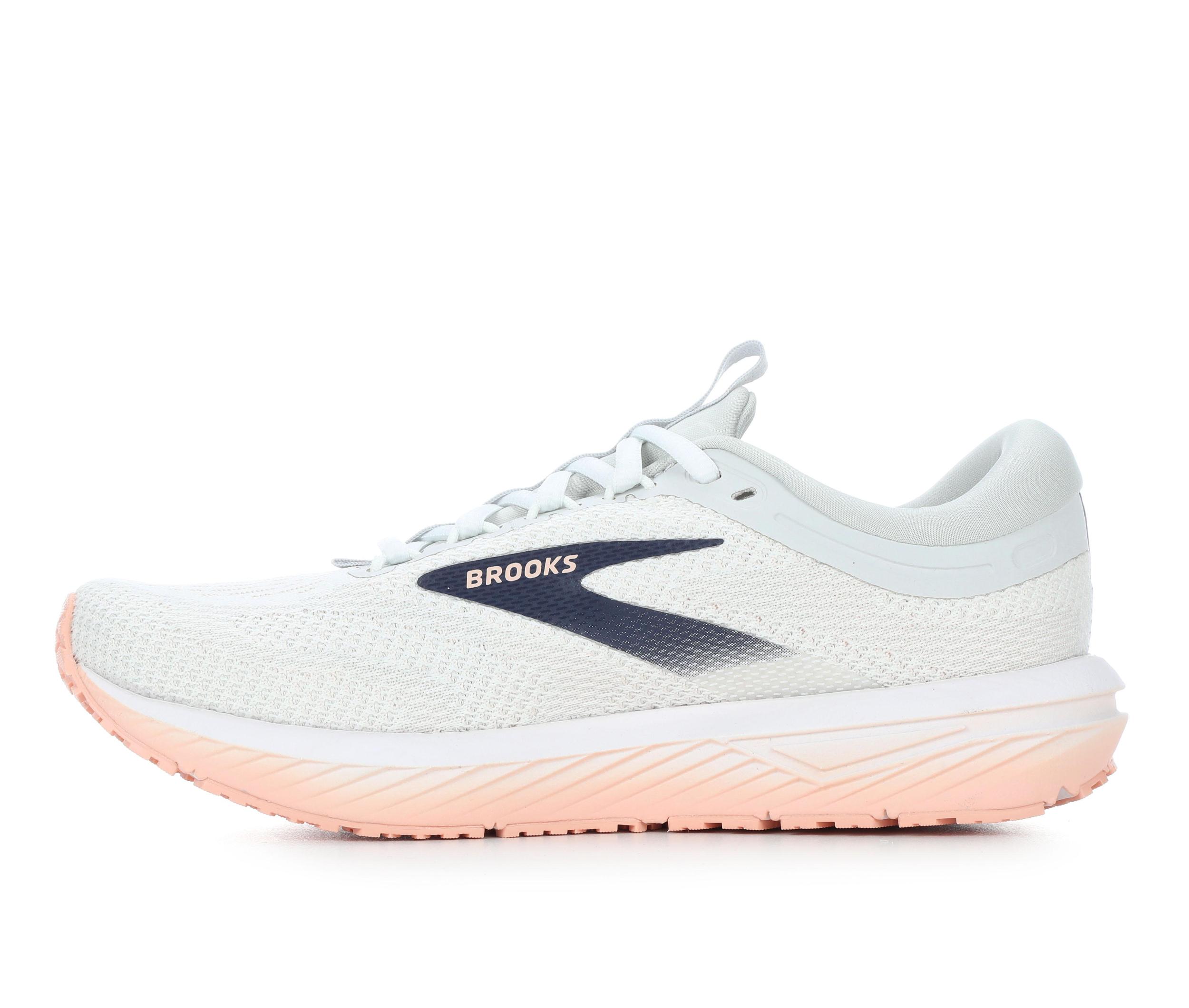 Women's Brooks Revel 7 Running Shoes Product Image