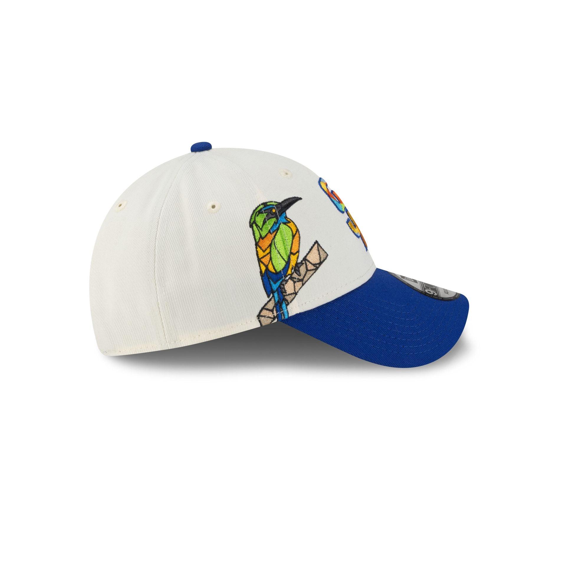 Milwaukee Brewers 9FORTY Trucker Hat Male Product Image