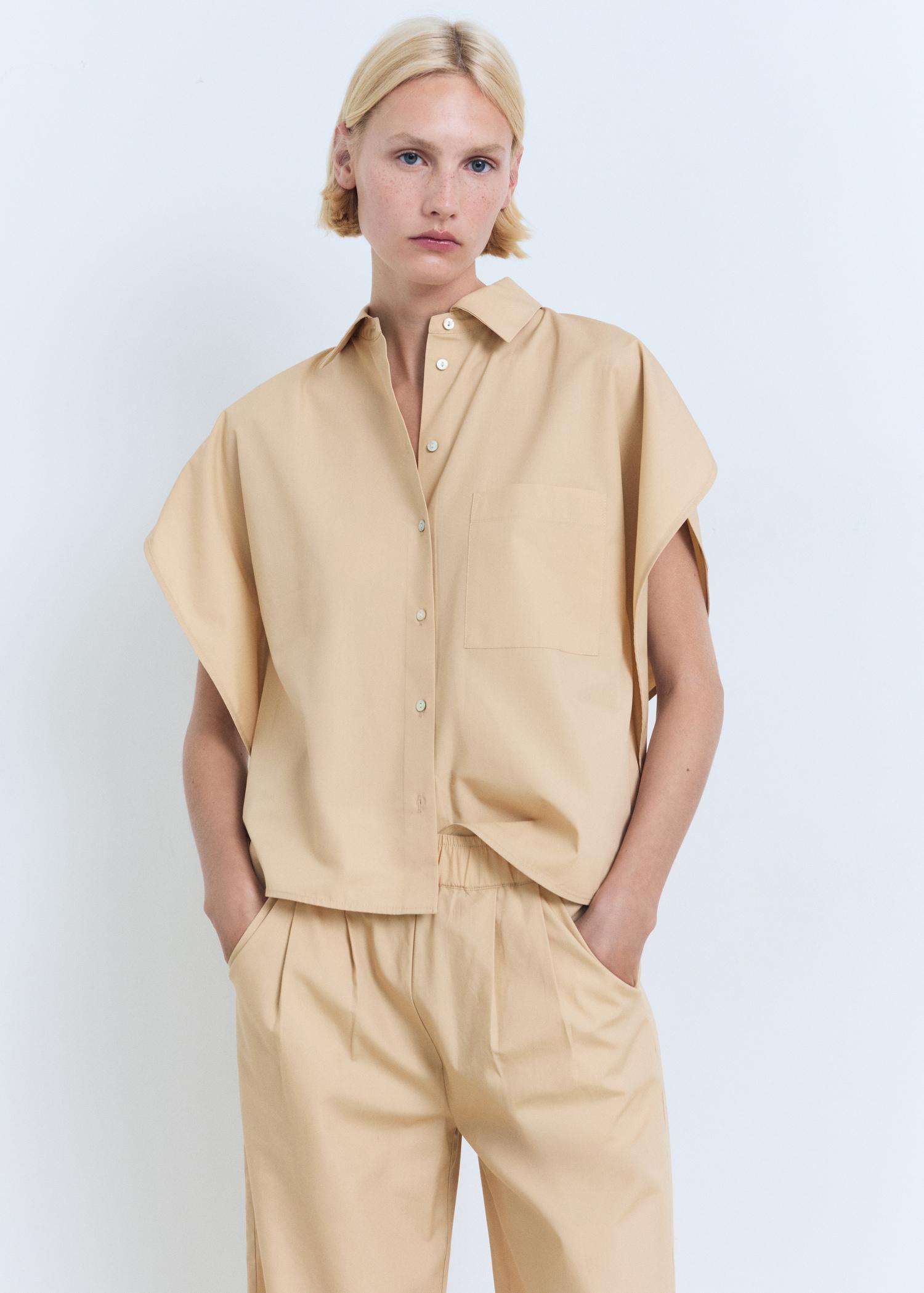 Straight-cut crop pants - Women | MANGO USA Product Image