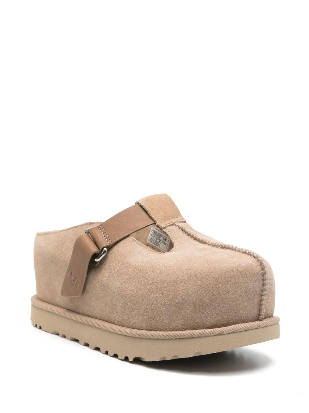 suede slippers Product Image