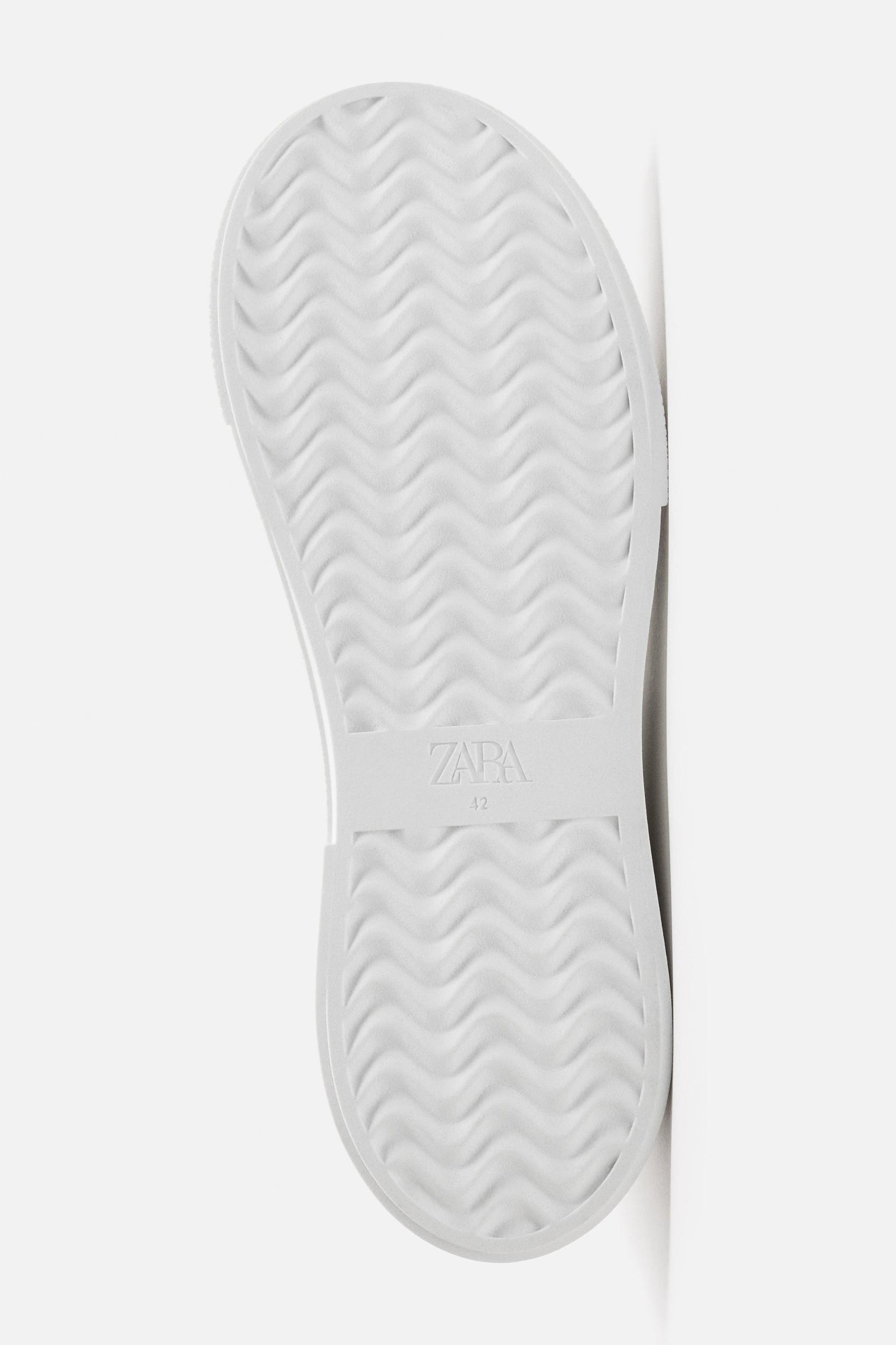 CHUNKY SNEAKERS Product Image