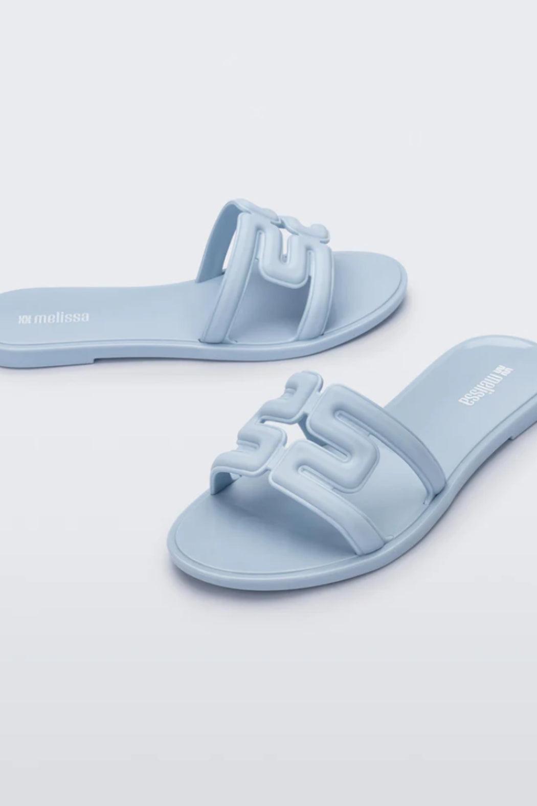 Melissa M Slide Product Image