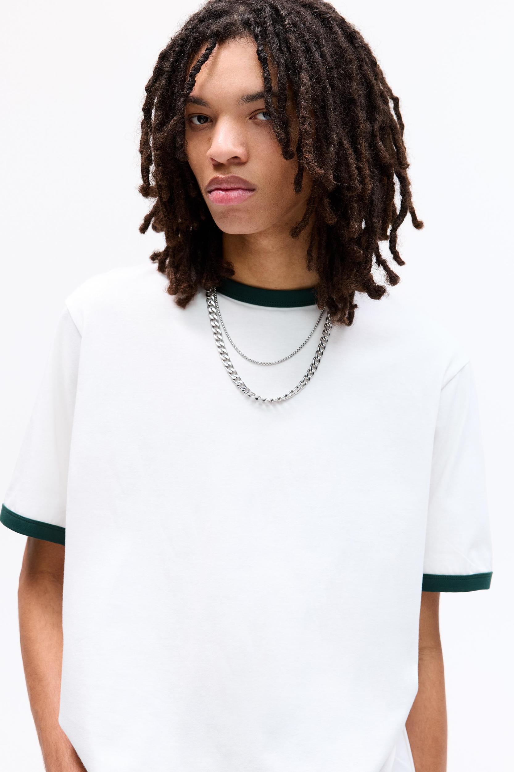 T-shirt with contrast ribbed trims Product Image