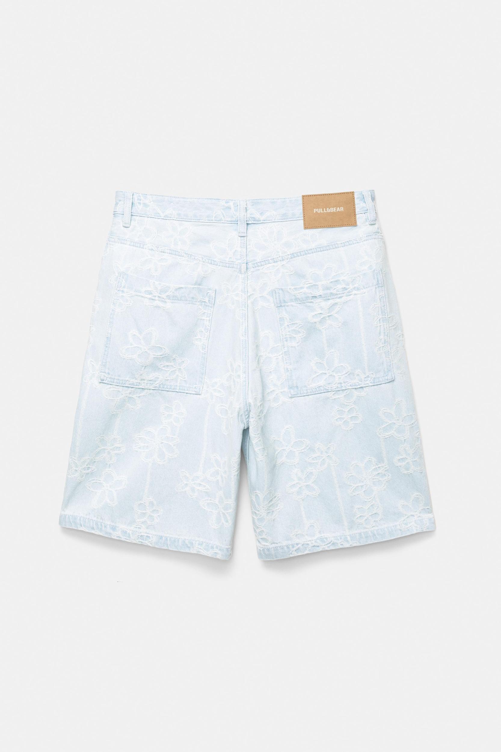 Baggy floral denim Bermuda shorts Product Image