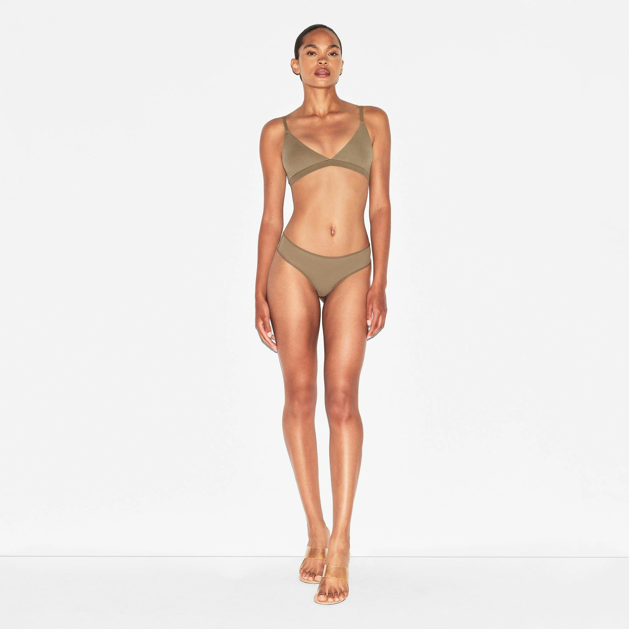 FITS EVERYBODY CHEEKY BRIEF | TRUFFLE Product Image