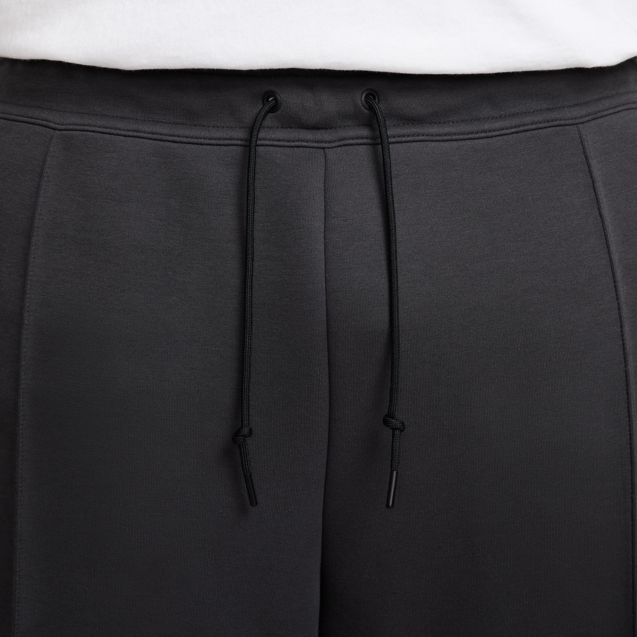 Nike Men's Tech Wide-Leg Fleece Pants Product Image
