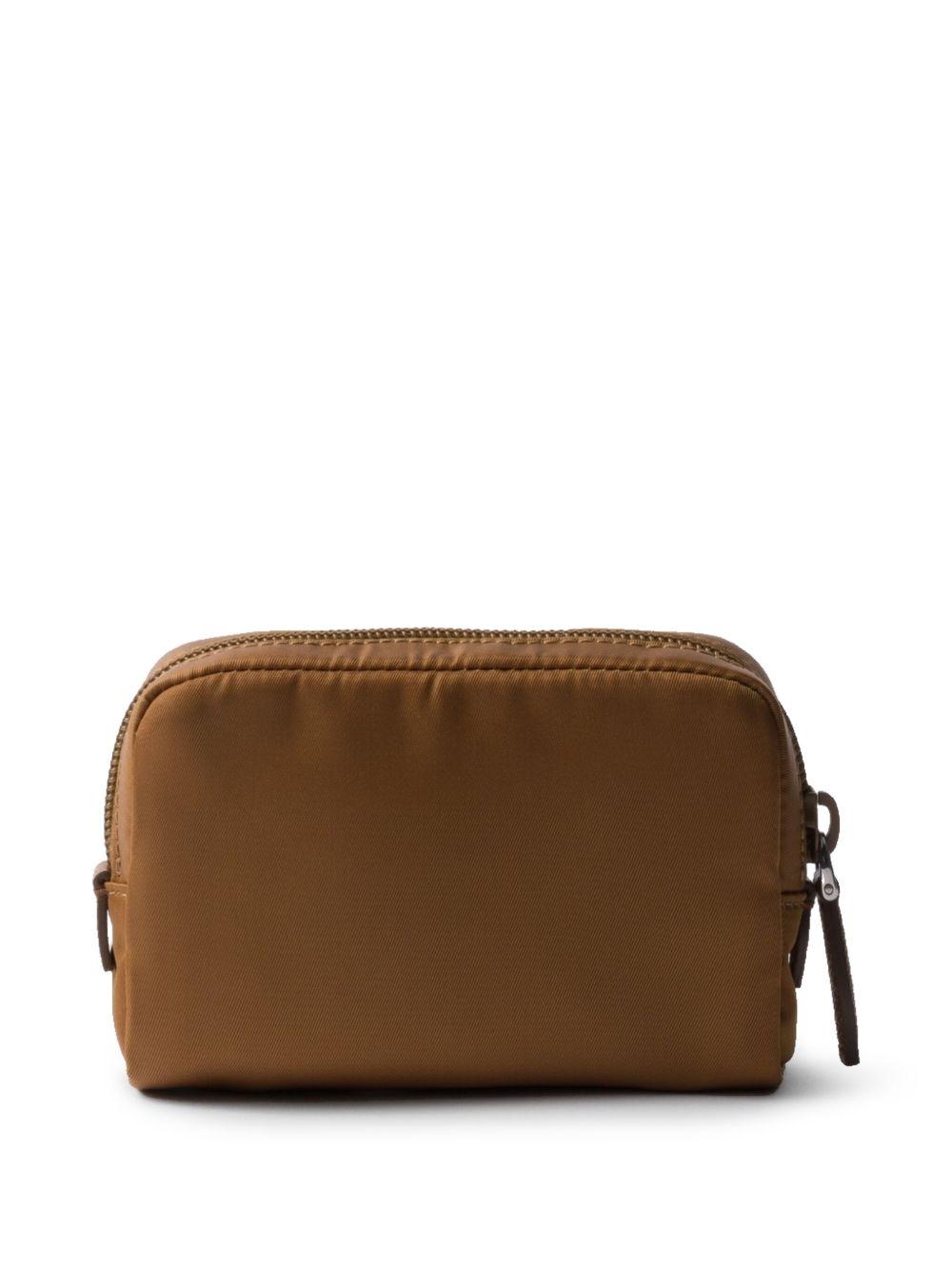 logo-plaque make up bag Product Image