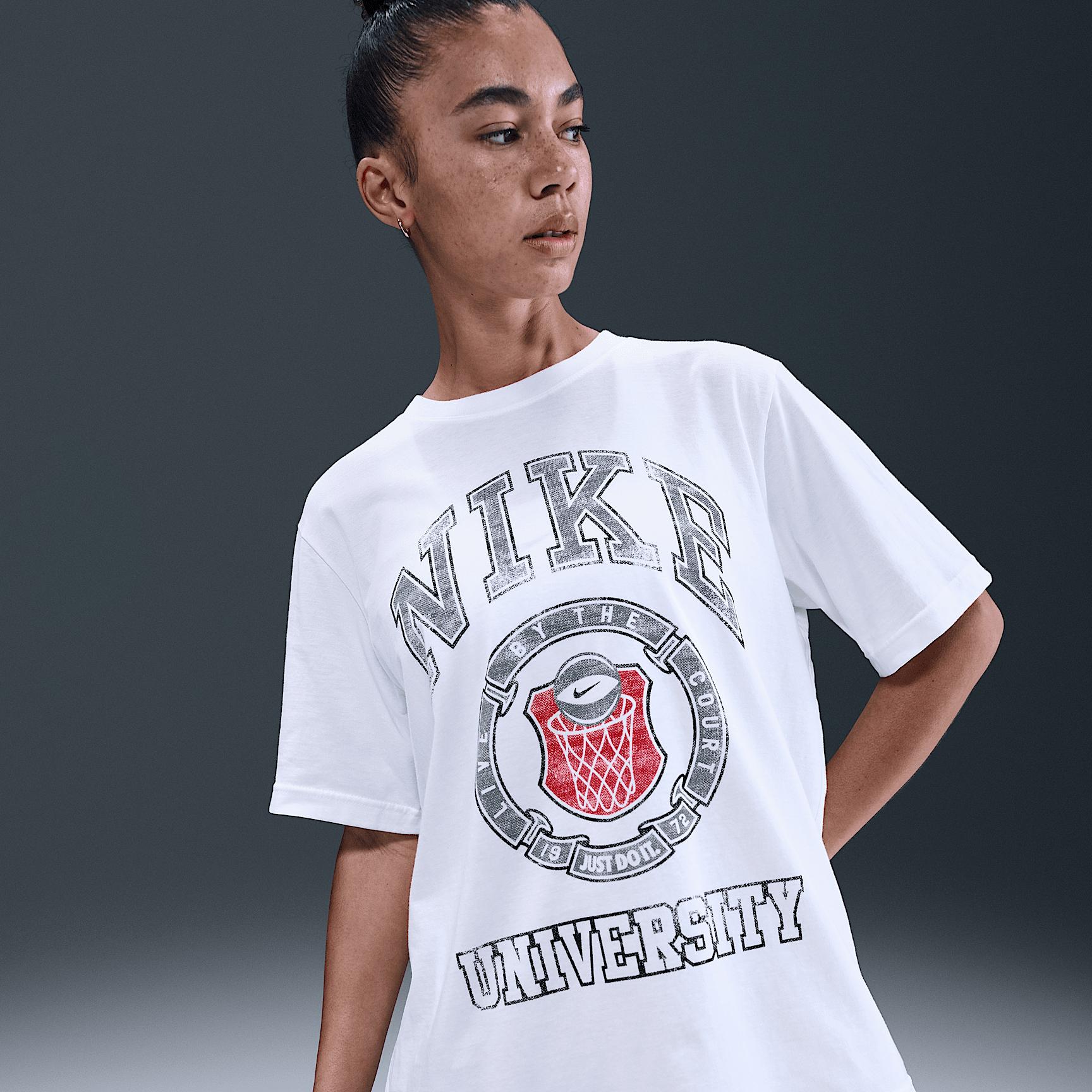 Nike Essential Women's T-Shirt Product Image