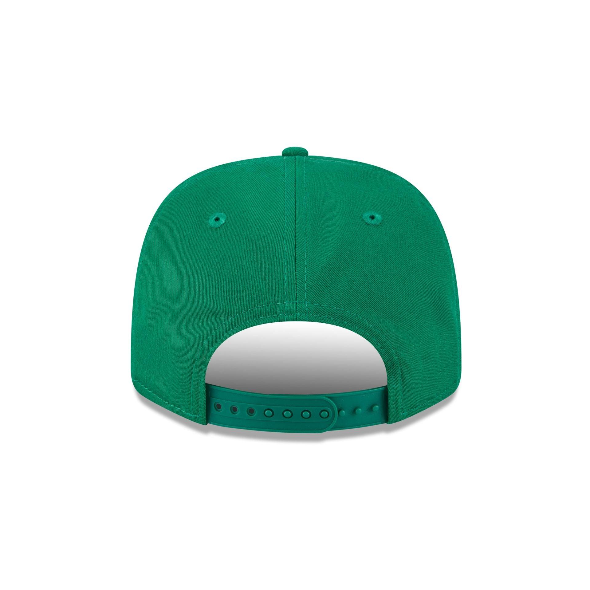 Atlanta Braves St. Patrick's Day 2025 9SEVENTY Stretch-Snap Hat Male Product Image