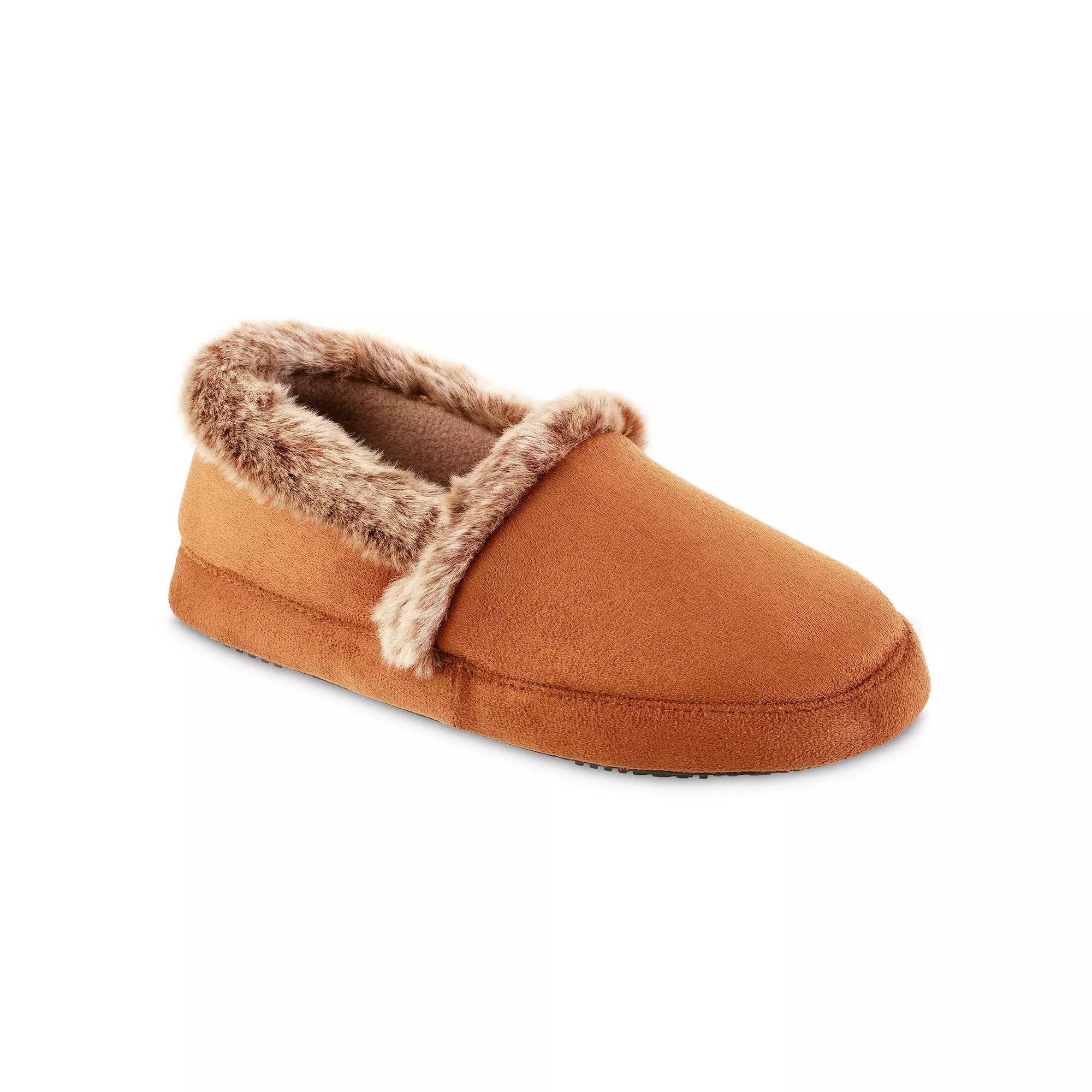 Women's Isotoner Closed Back Slippers, Size: Small, Red Product Image