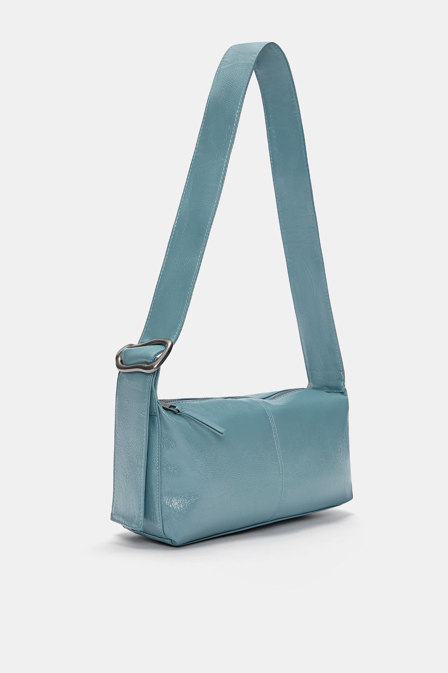 Distressed shoulder bag Product Image