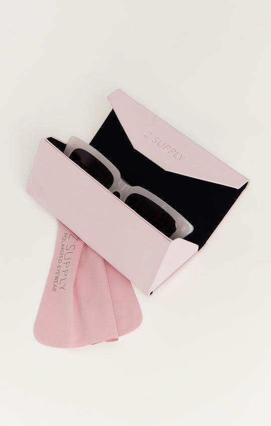 ICONIC SUNGLASSES Product Image