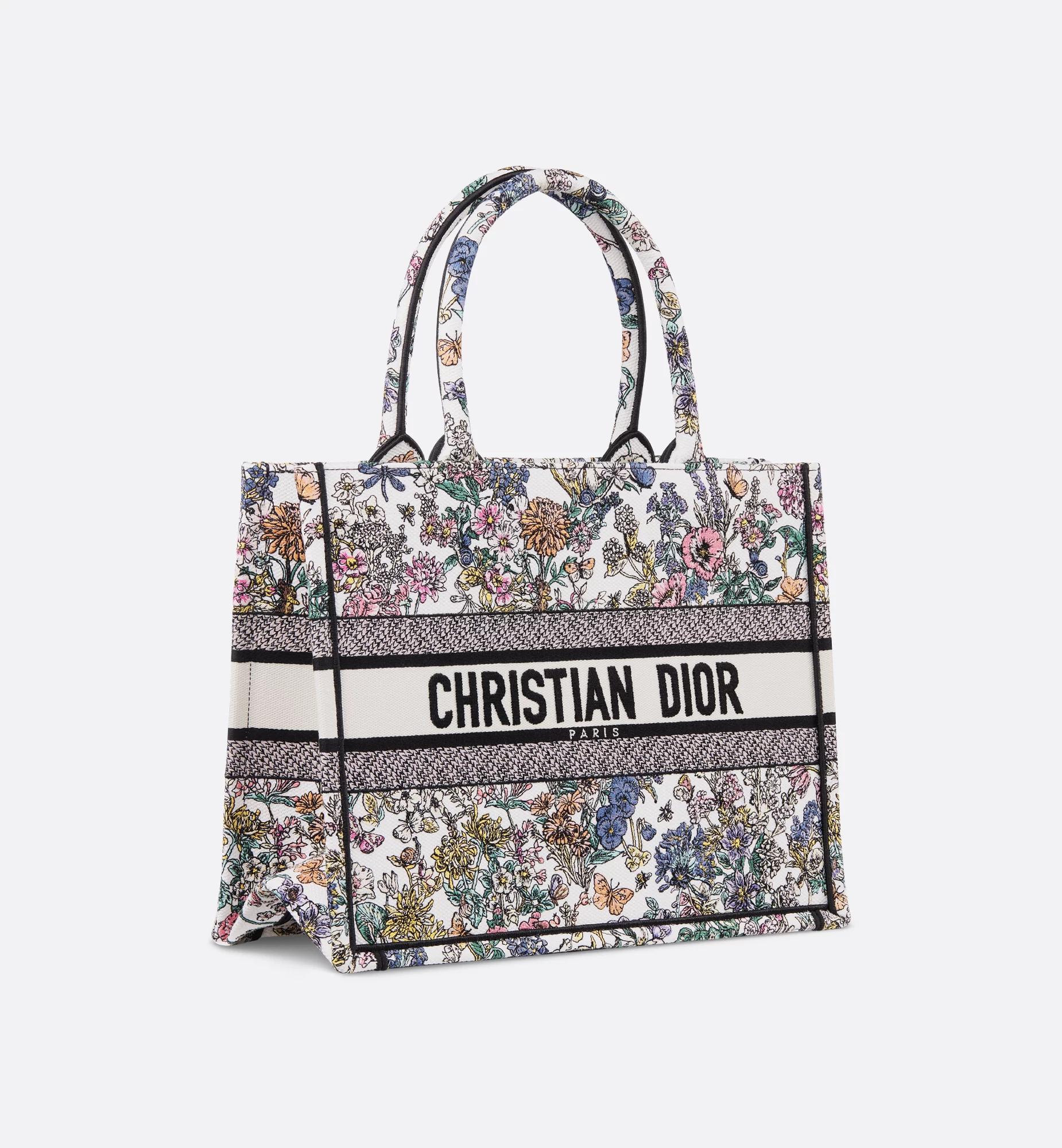 Dior Lucky Medium Dior Book Tote Product Image