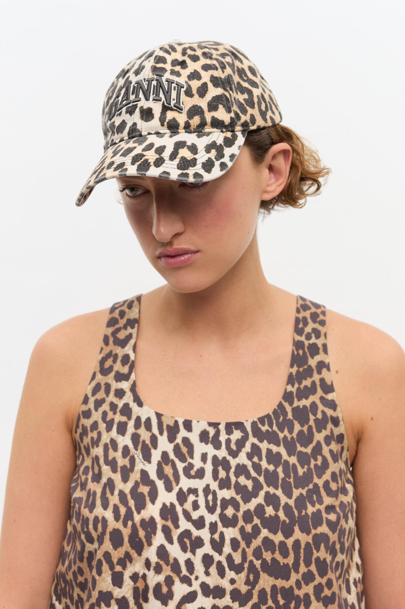 Leopard Canvas Cap Product Image