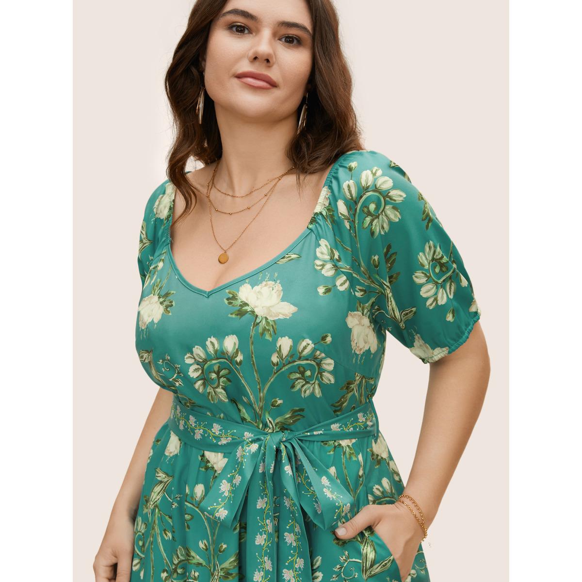 Plus Size Heart Neckline Boho Print Raglan Sleeve Dress Emerald Women Elegant Gathered Heart neckline Short sleeve Curvy BloomChic 12/L Product Image