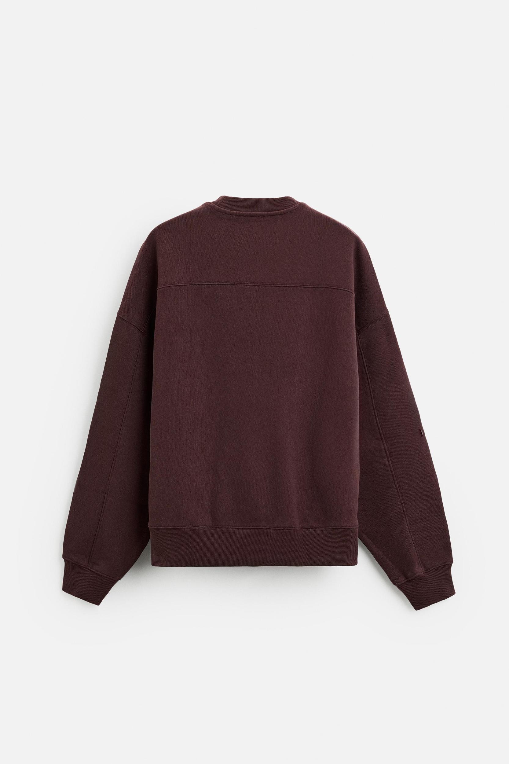 BOXY FIT CREW NECK SWEATSHIRT Product Image