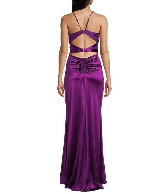 Honey and Rosie Sateen V-Neck Pleated Mermaid Gown Product Image