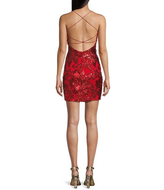 B. Darlin Floral Placement Sequin V-Neck Bodycon Dress Product Image