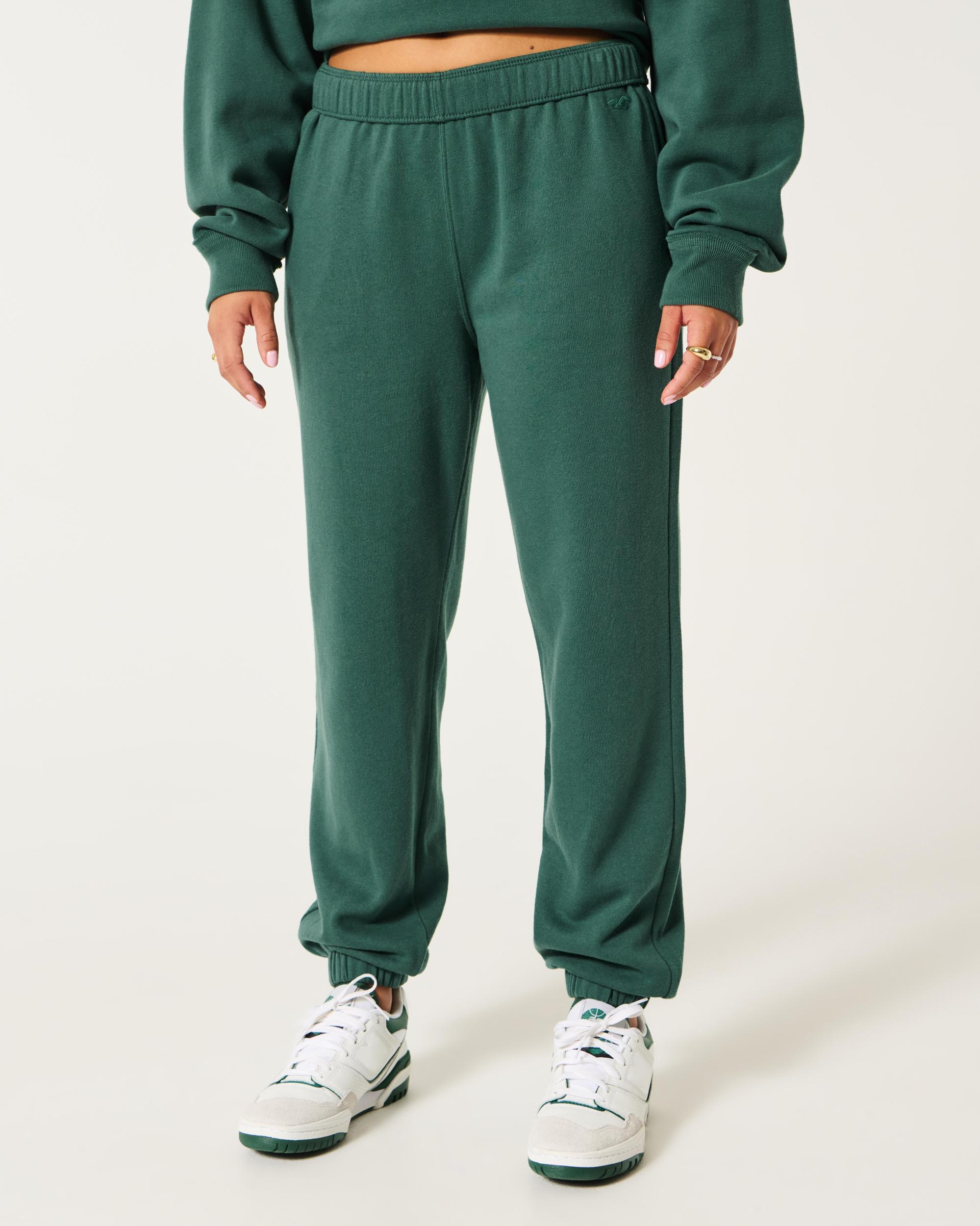 Hollister Feel Good Fleece Dad Joggers Product Image