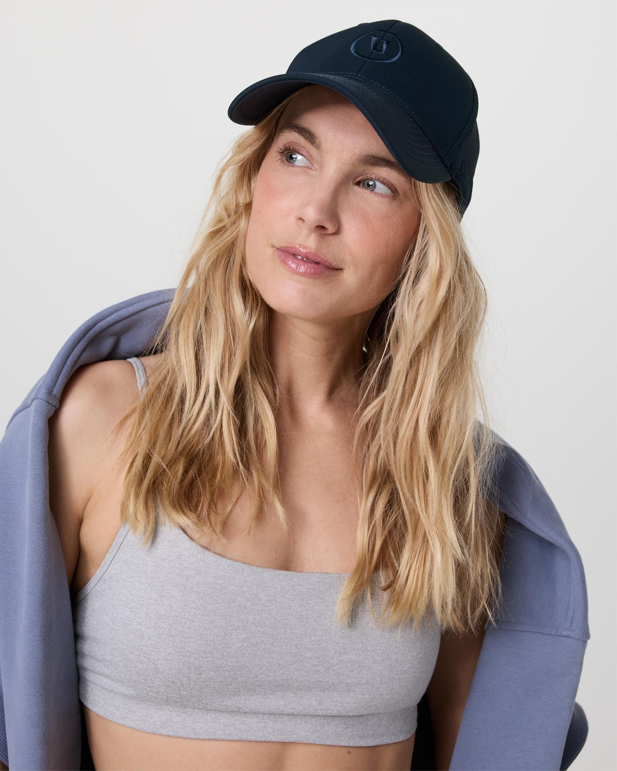 Signal Golf Hat Product Image