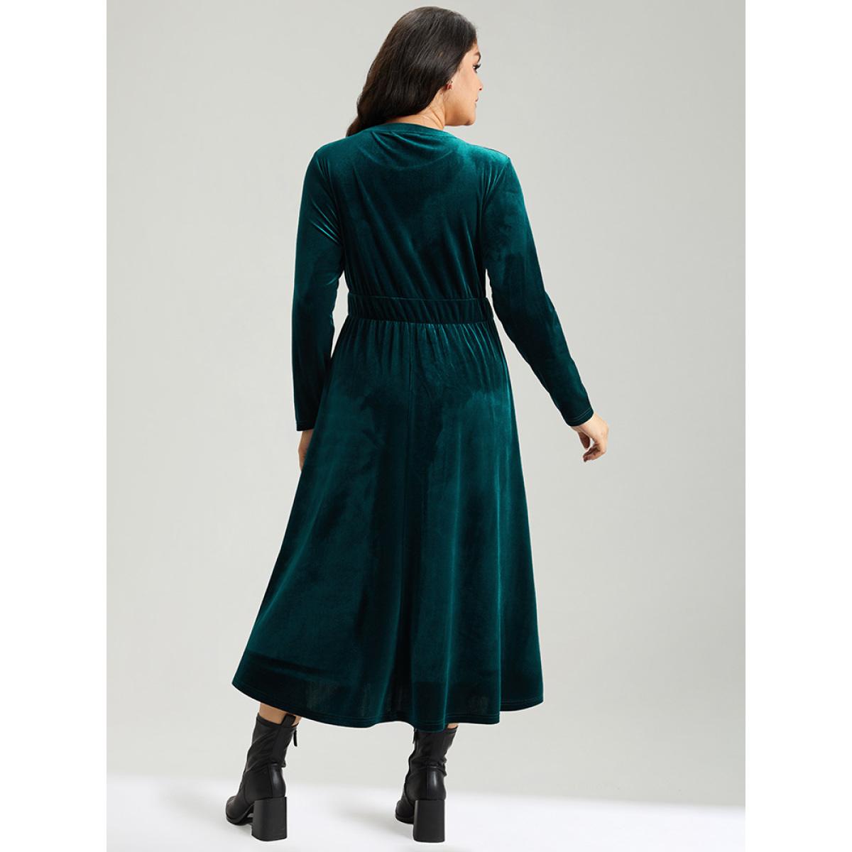 Plus Size Velvet Plain Pocket Pleated Hem Dress Cyan Women Elegant Plain Round Neck Long Sleeve Curvy Midi Dress BloomChic 14-16/1X Product Image
