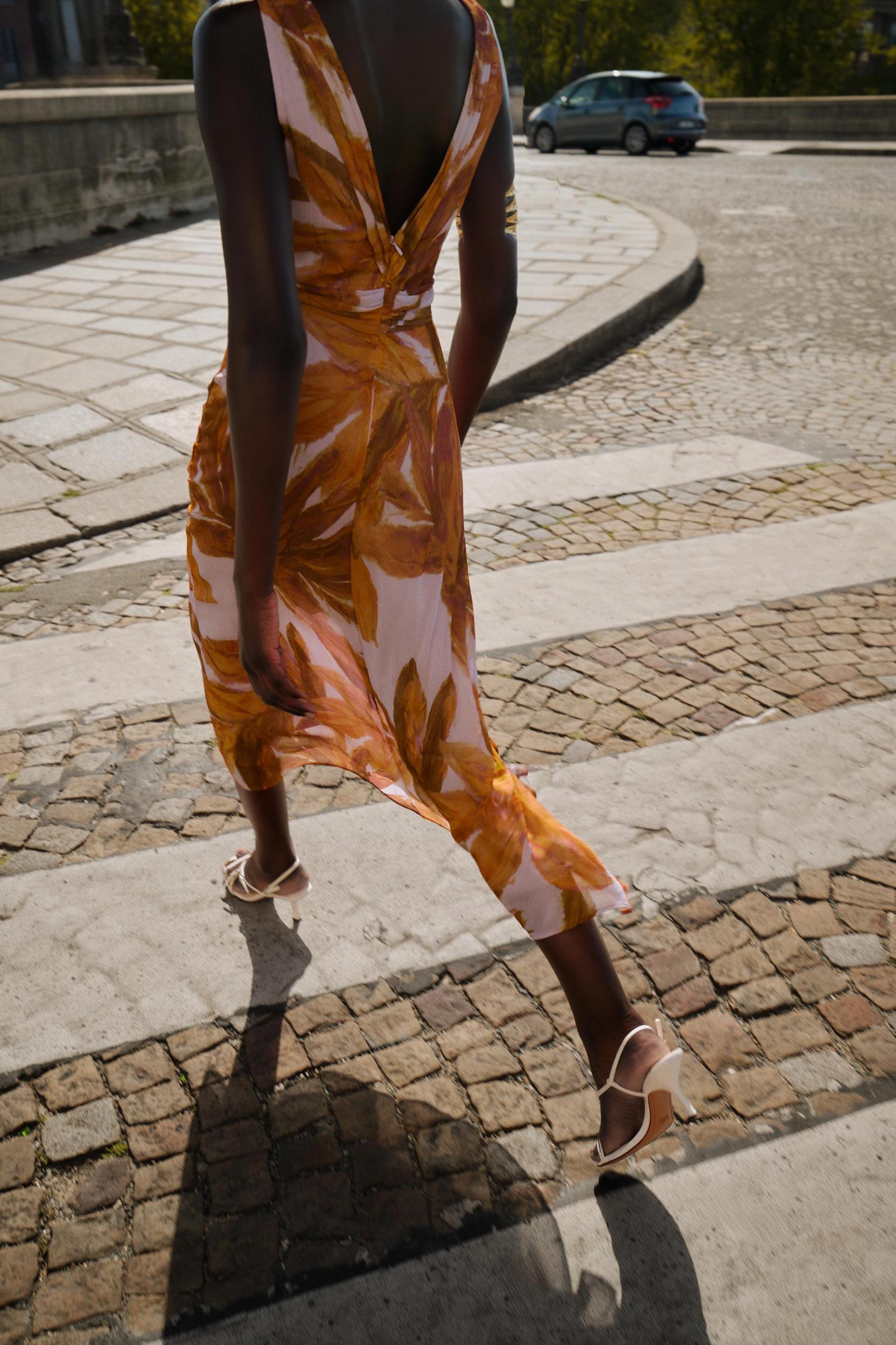 PRINTED MIDI DRESS Product Image