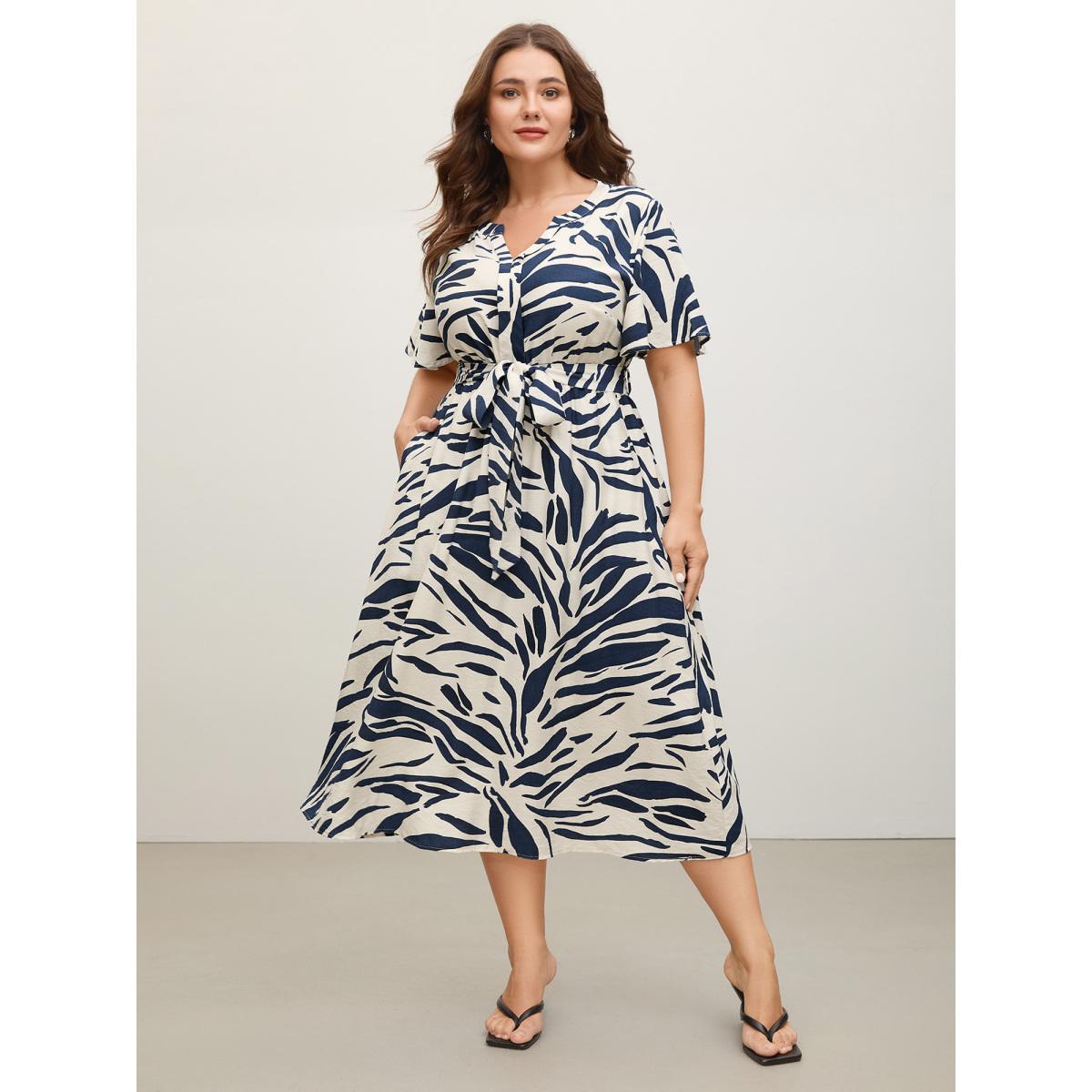 Plus Size Abstract Print Belted Pockets Midi Dress Ivory Women Office Belted Notched collar Short sleeve Curvy BloomChic 12/L Product Image