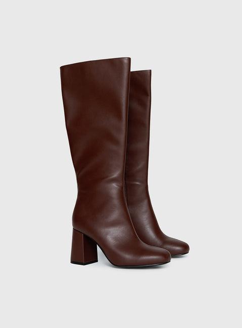 Teala Boots Brown Product Image