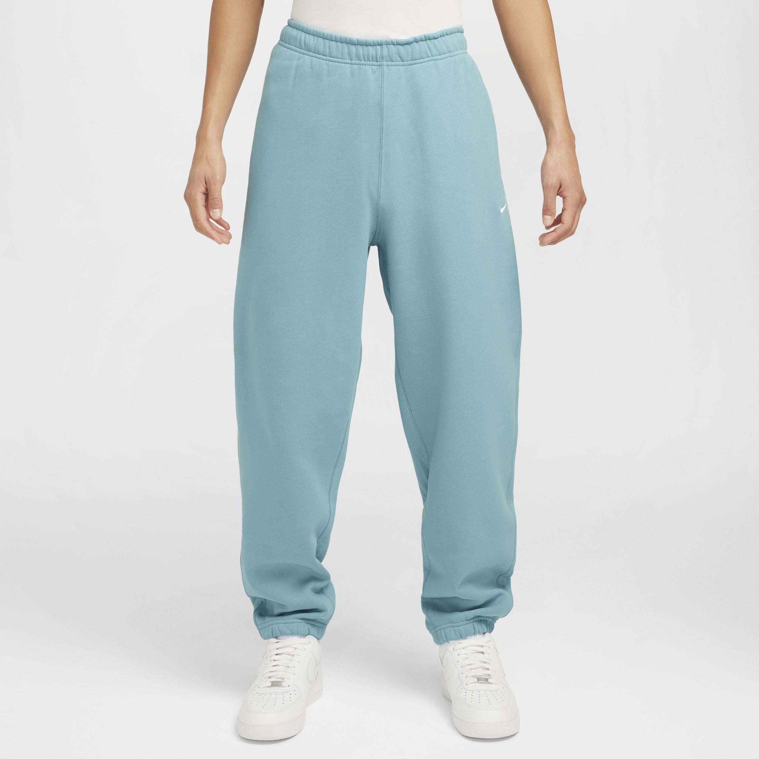 Nike Men's Solo Swoosh Fleece Pants Product Image