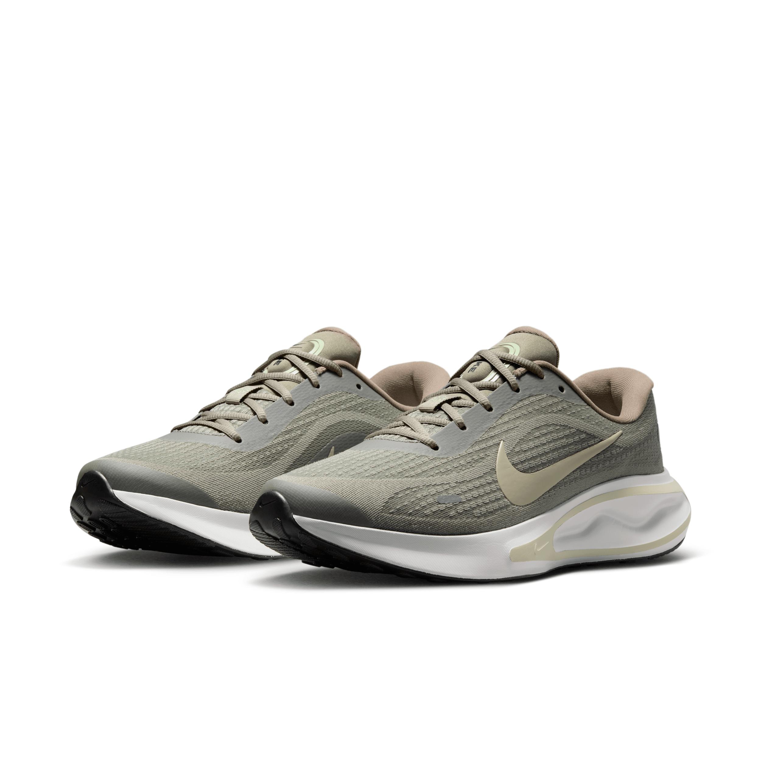 Nike Men's Journey Run Road Running Shoes Product Image