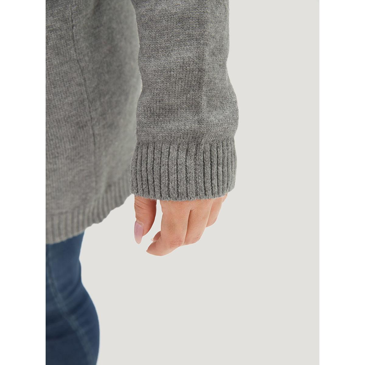 Plus Size Heart & Geo Print Raglan Sleeve Pullover DarkGray Women Casual Loose Long Sleeve Round Neck Dailywear Pullovers BloomChic 18-20/2X Product Image